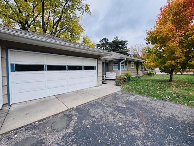 6528 Josephine Avenue