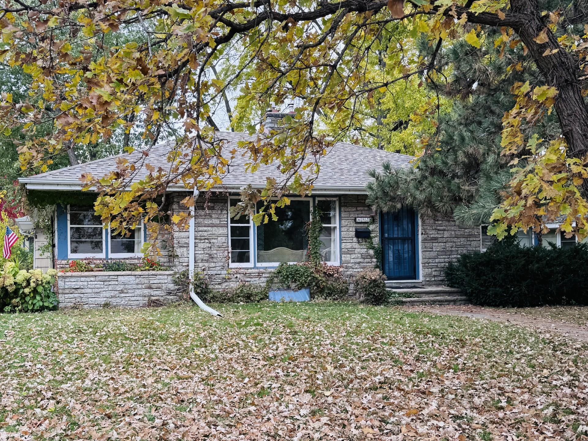 6528 Josephine Avenue