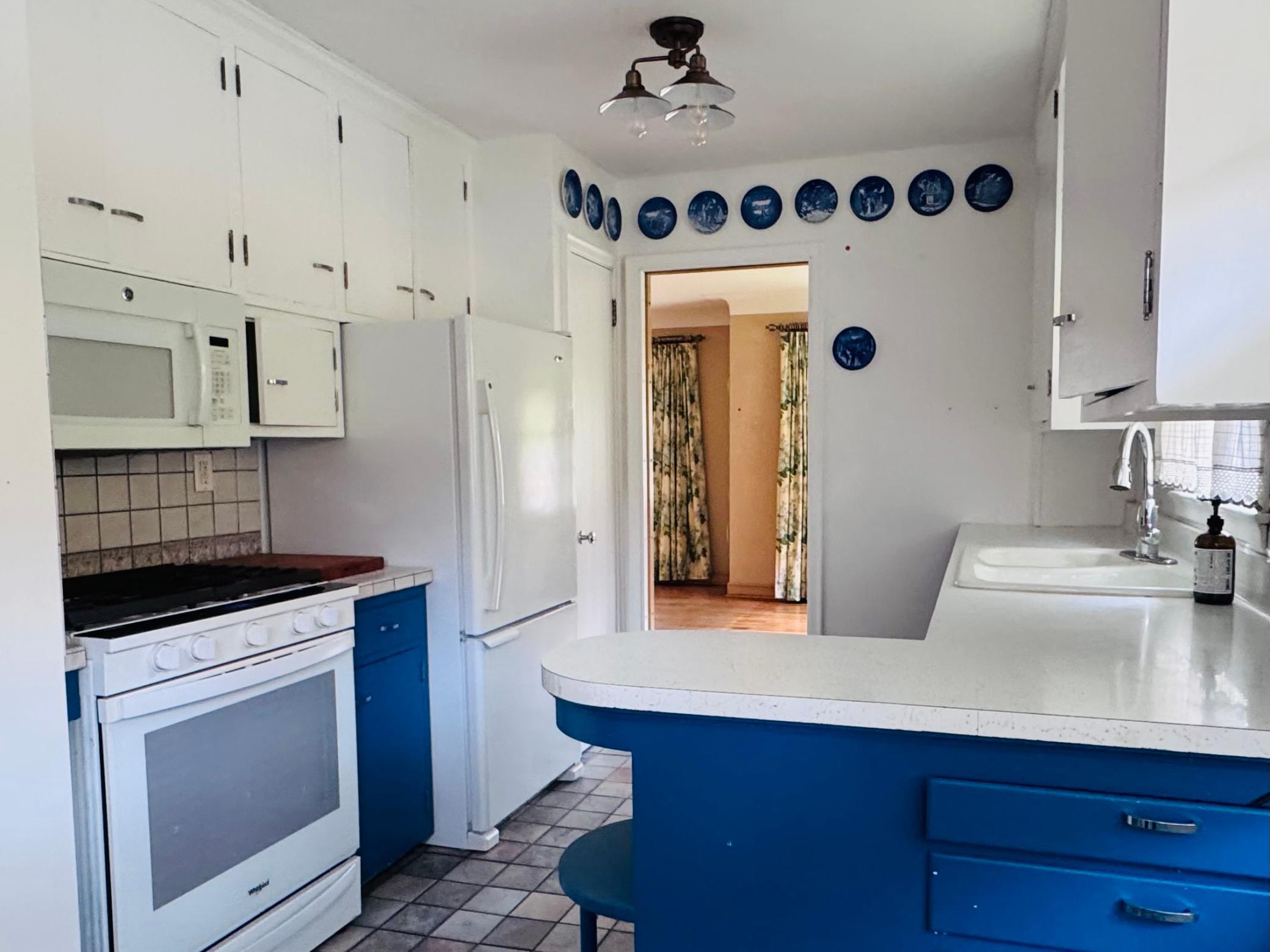 6528 Josephine Avenue