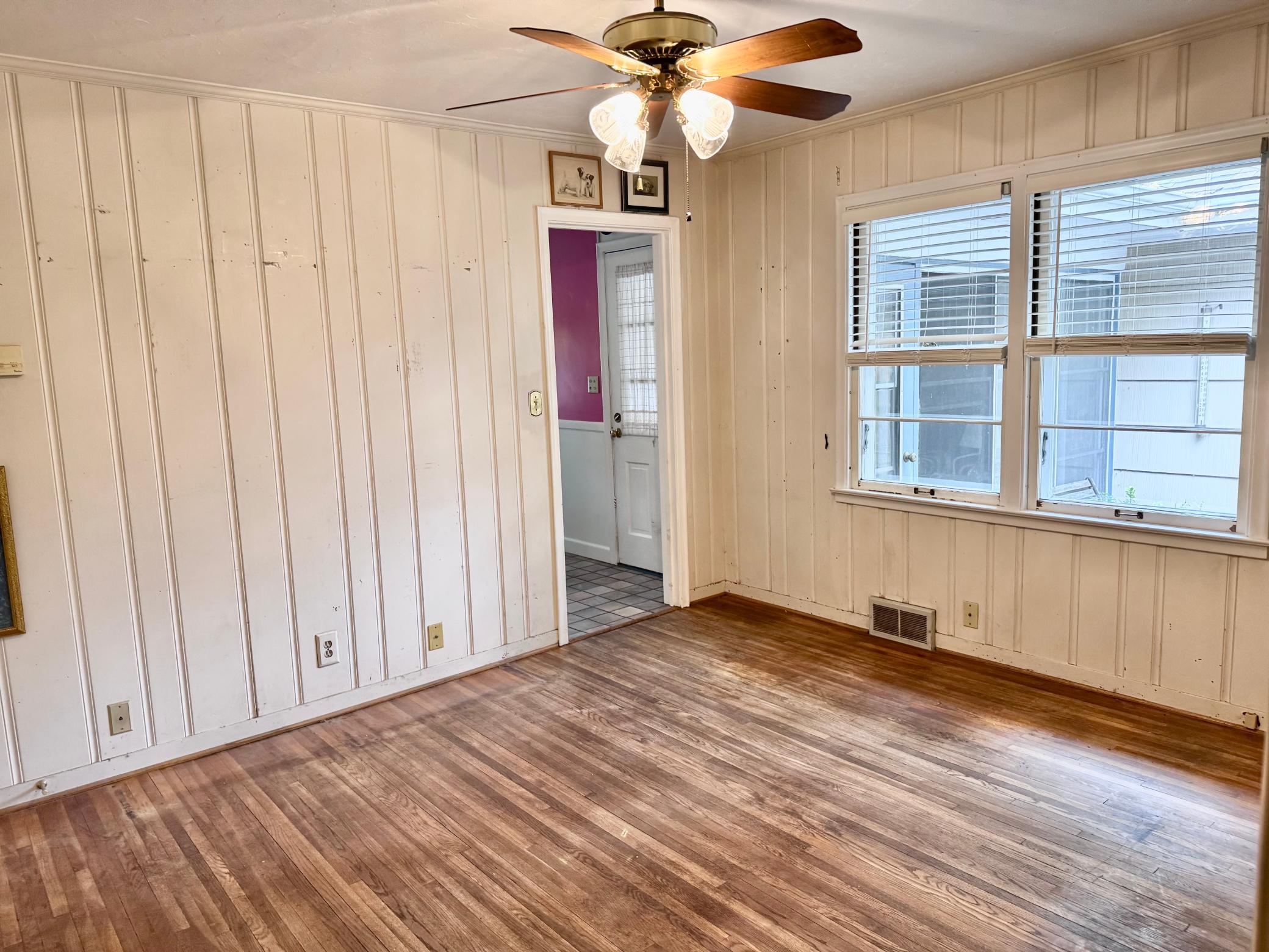 6528 Josephine Avenue