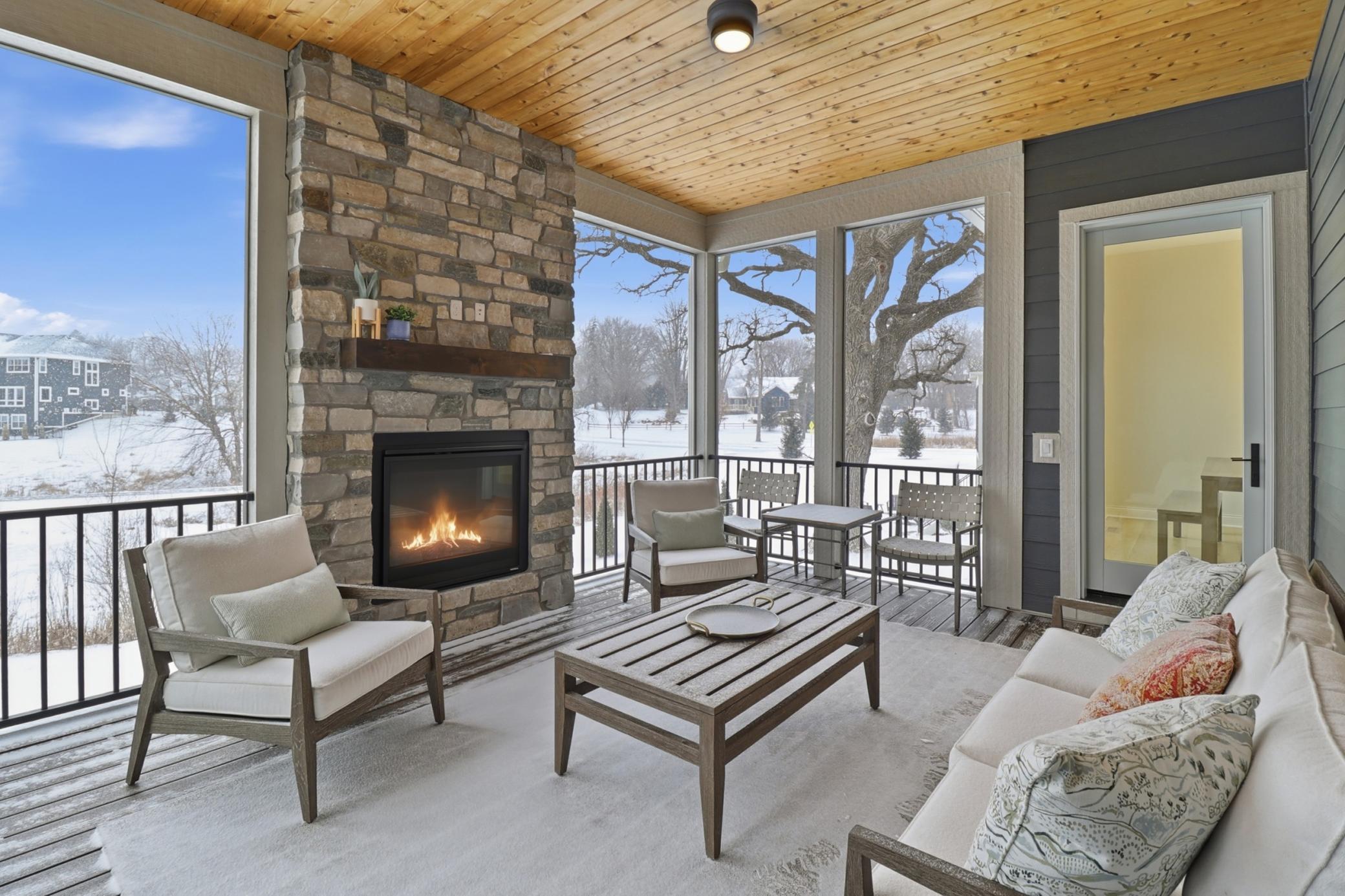 5840 Prestwick Court