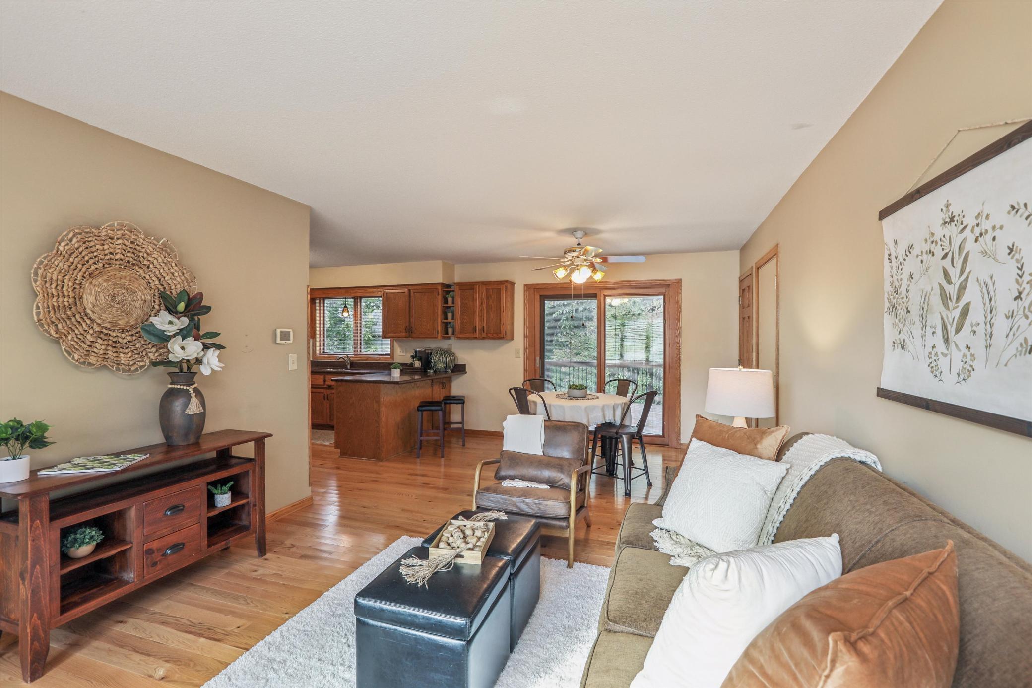 567 Lakewood Drive S