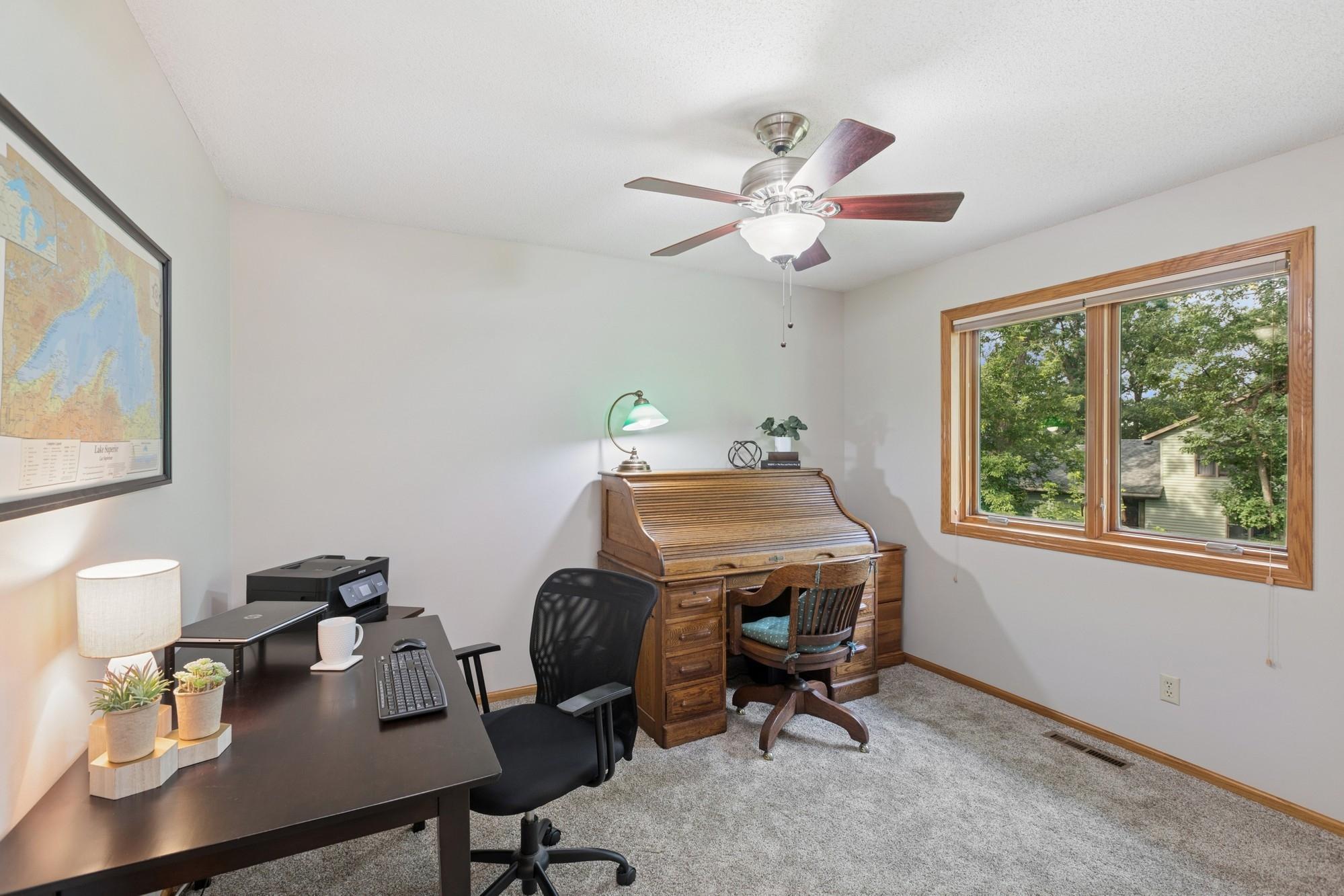 567 Lakewood Drive S