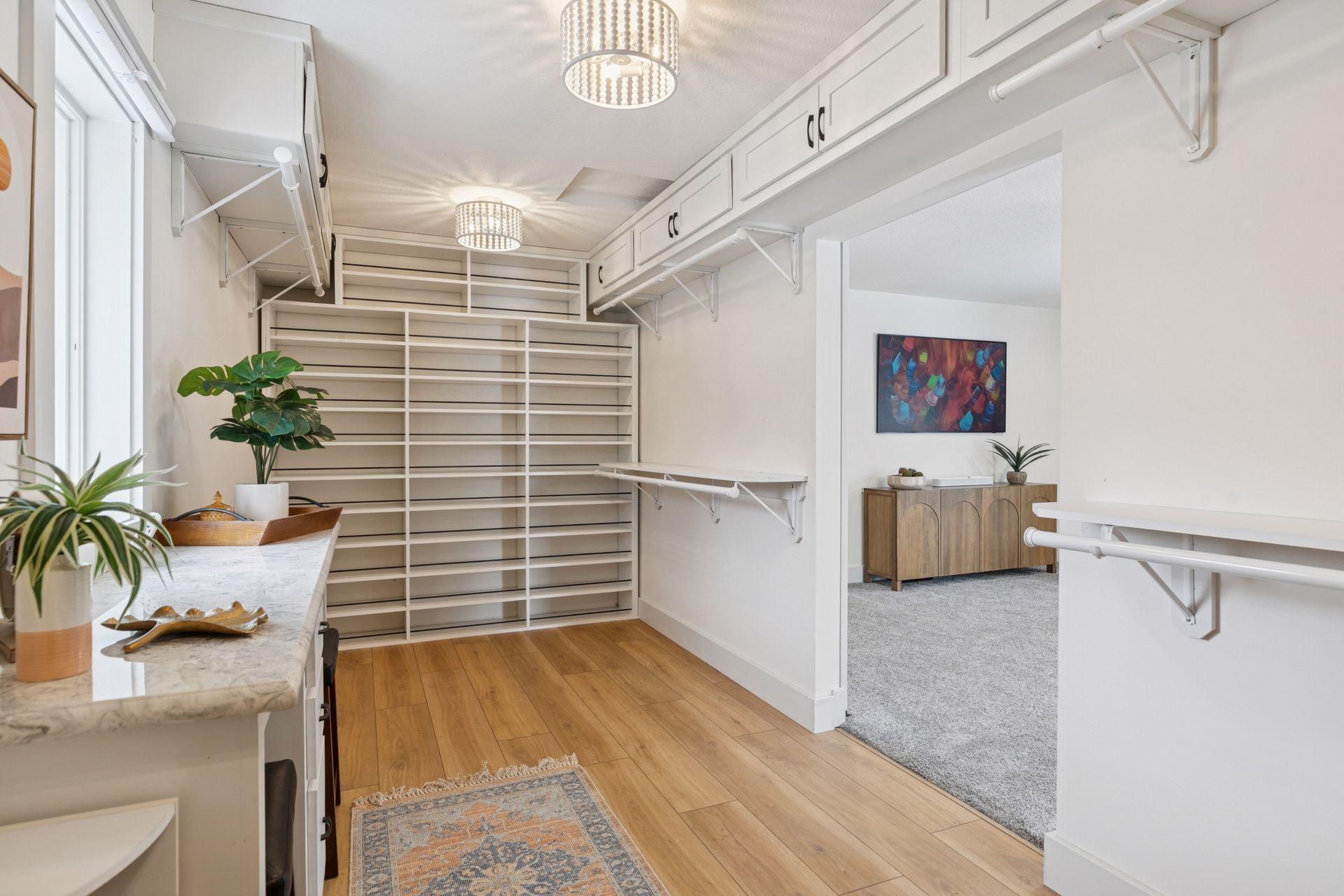 9353 Stonebridge Trail N