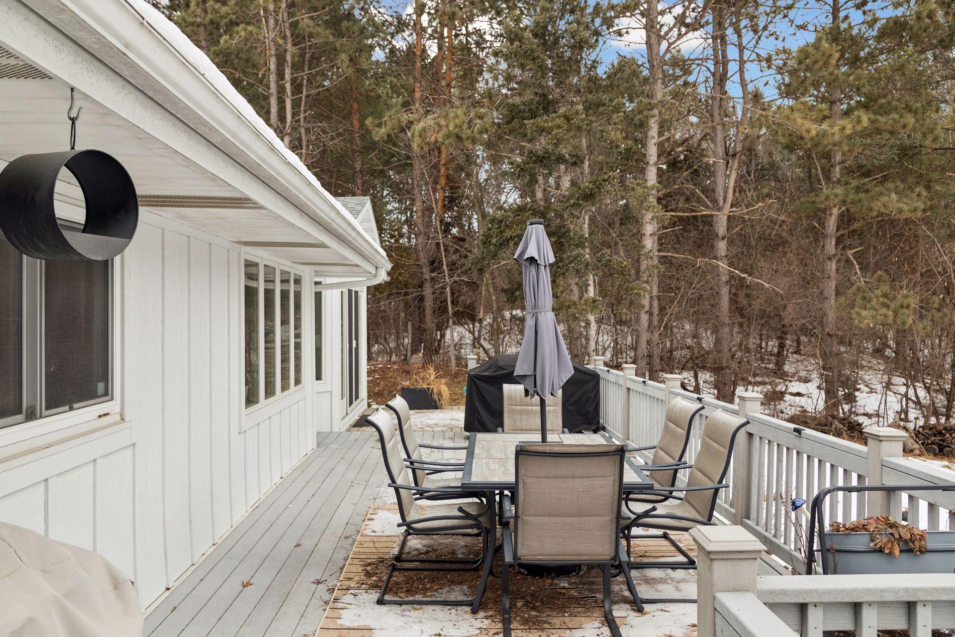 9353 Stonebridge Trail N