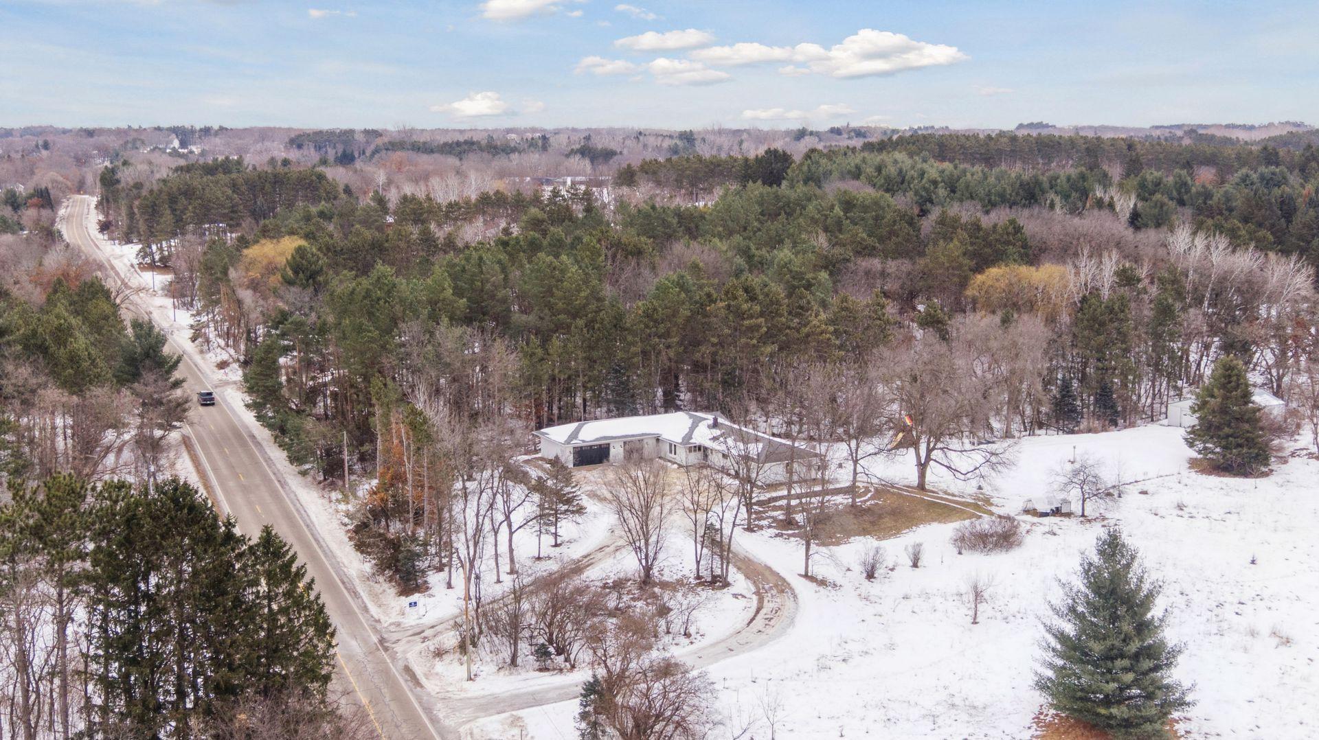 9353 Stonebridge Trail N