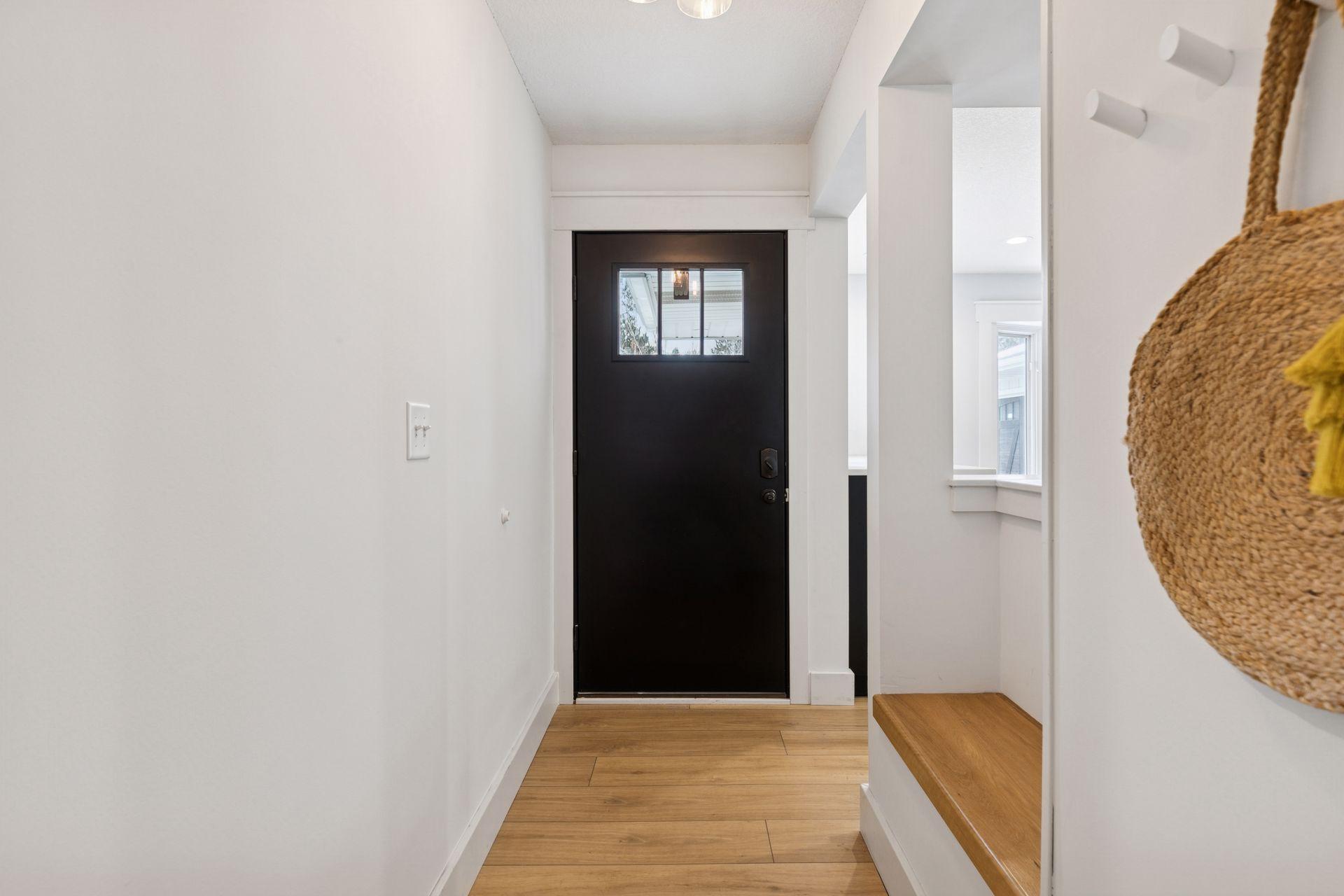 9353 Stonebridge Trail N