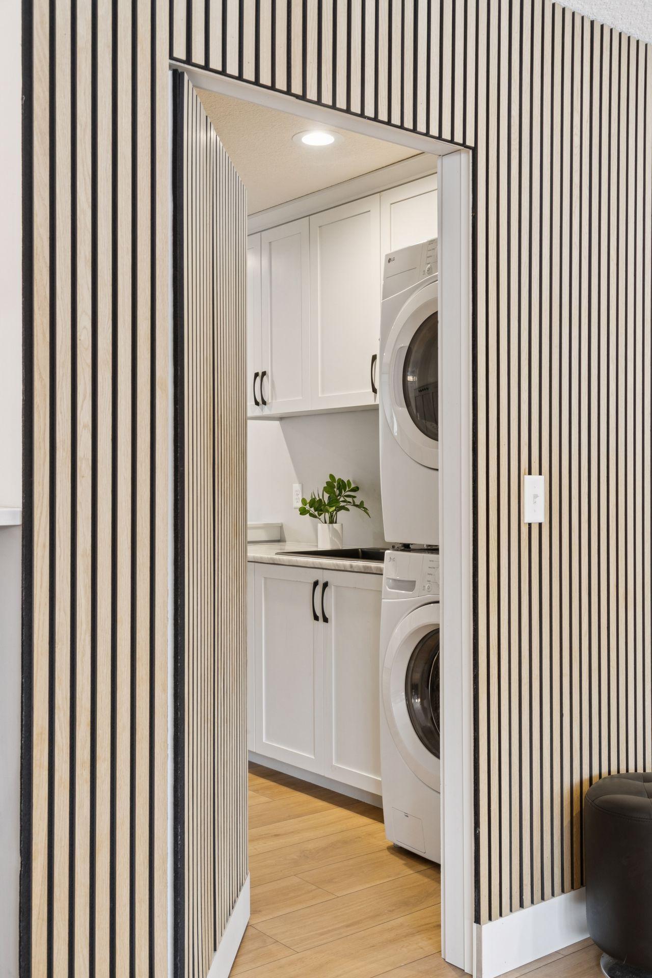 9353 Stonebridge Trail N