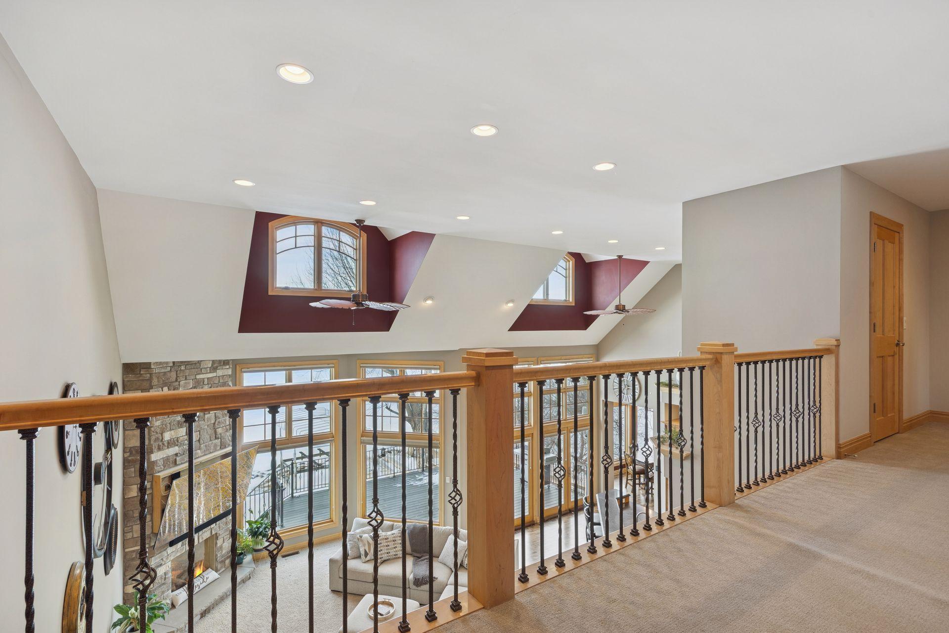 22620 Hayward Avenue N