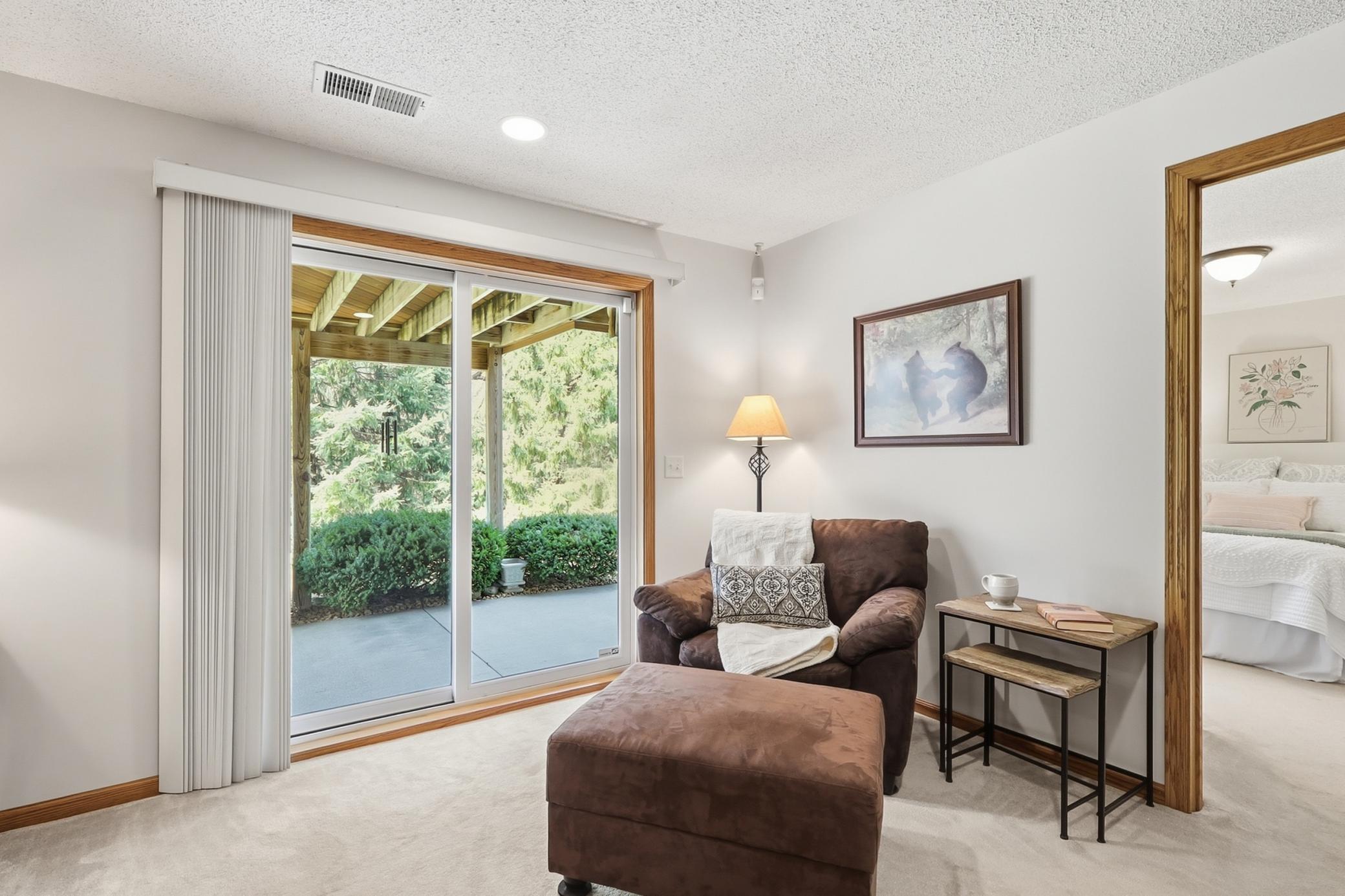 3420 N View Bay