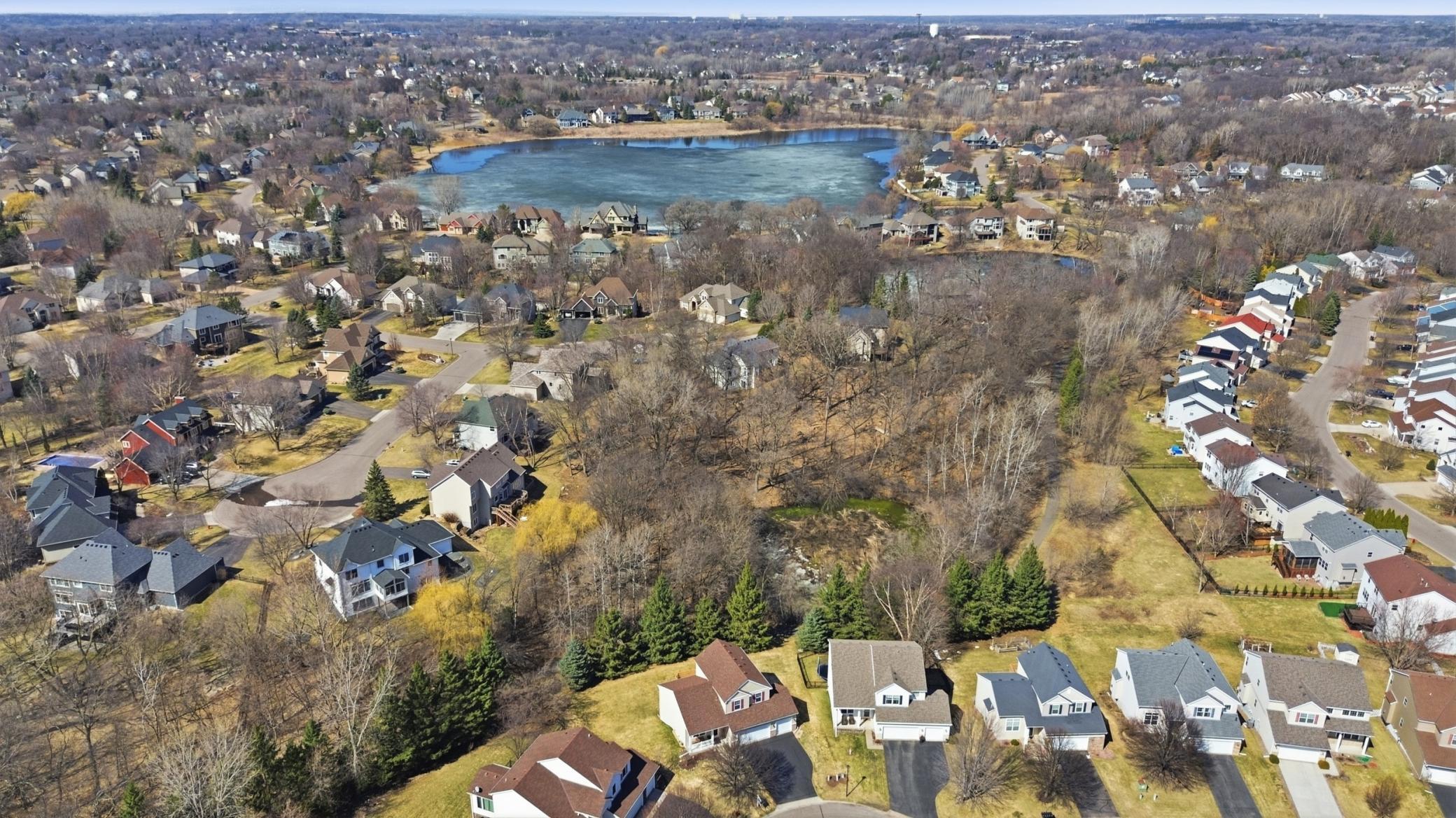 3420 N View Bay