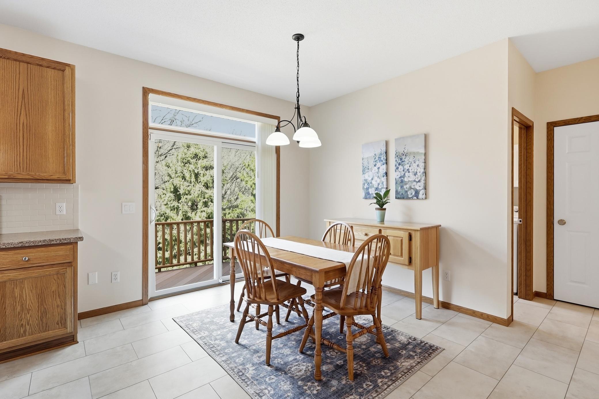 3420 N View Bay