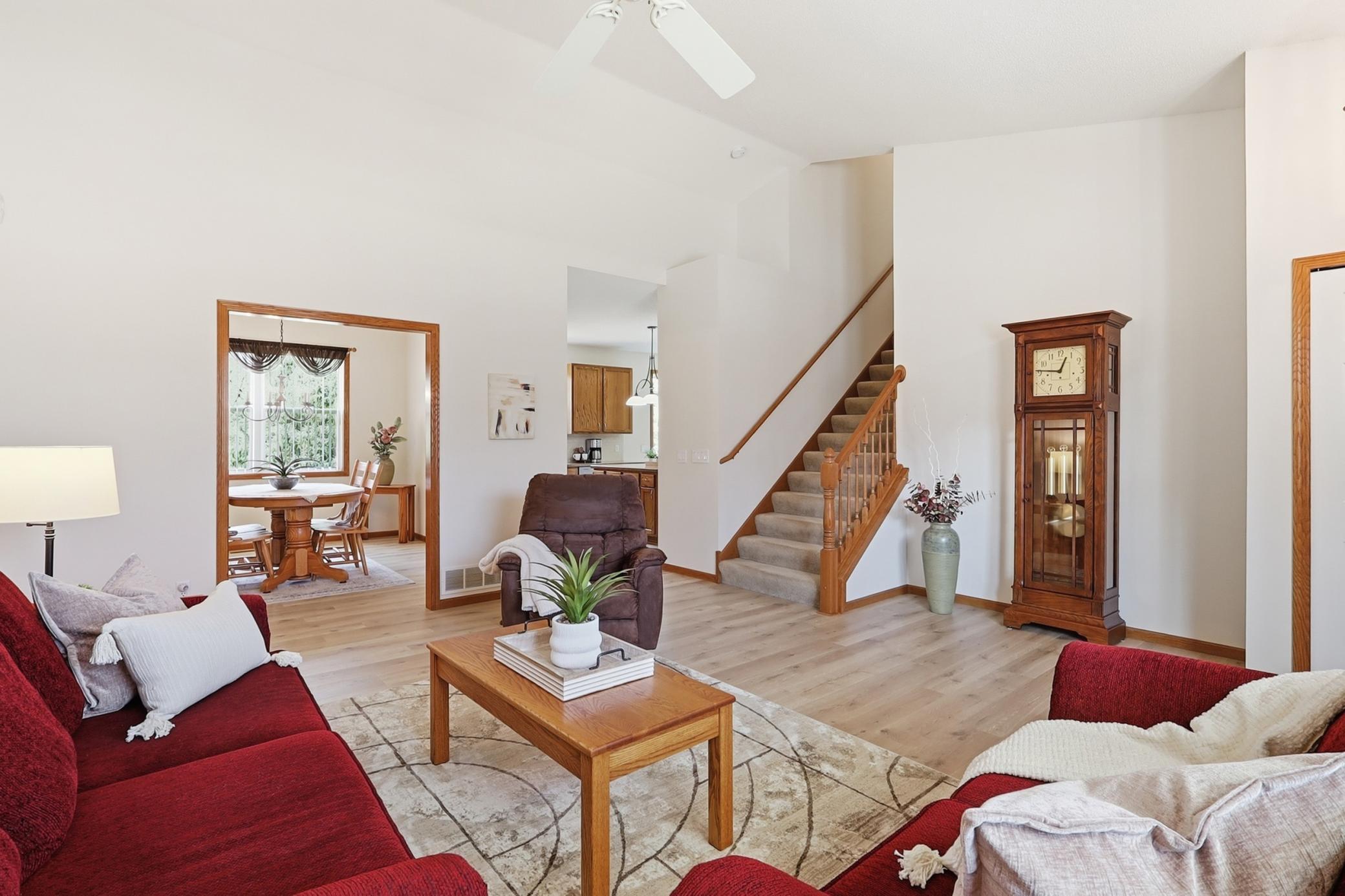 3420 N View Bay
