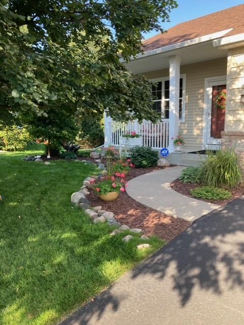 3420 N View Bay