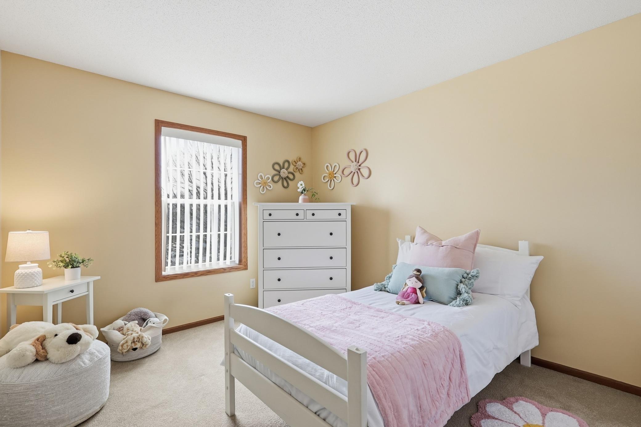 3420 N View Bay