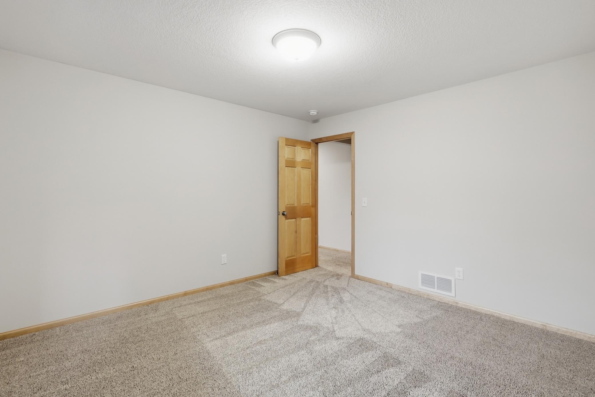 20584 Kearney Path