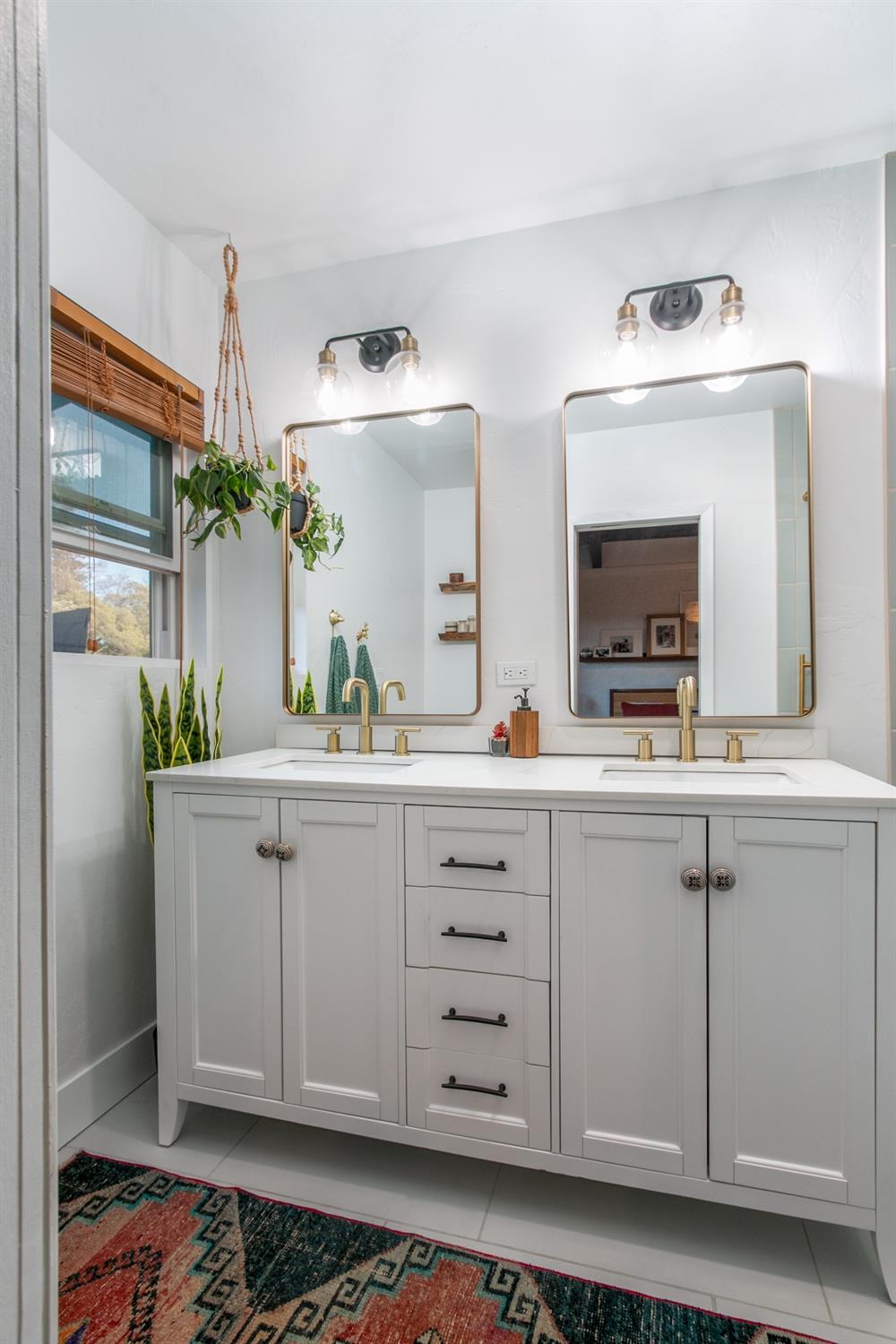 3220 Graybar Mine Road