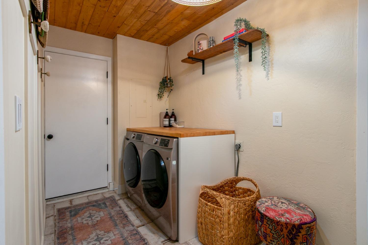 3220 Graybar Mine Road