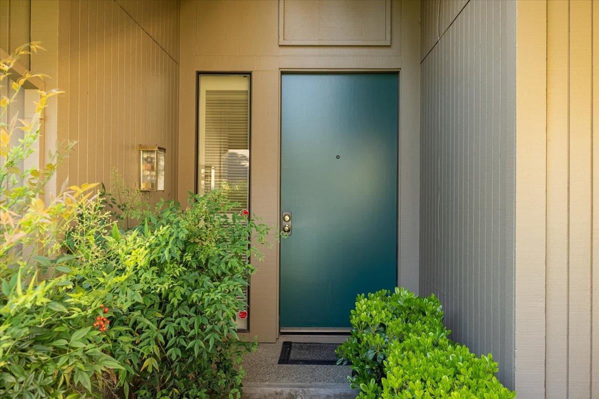 11423 Treasure Hill Court