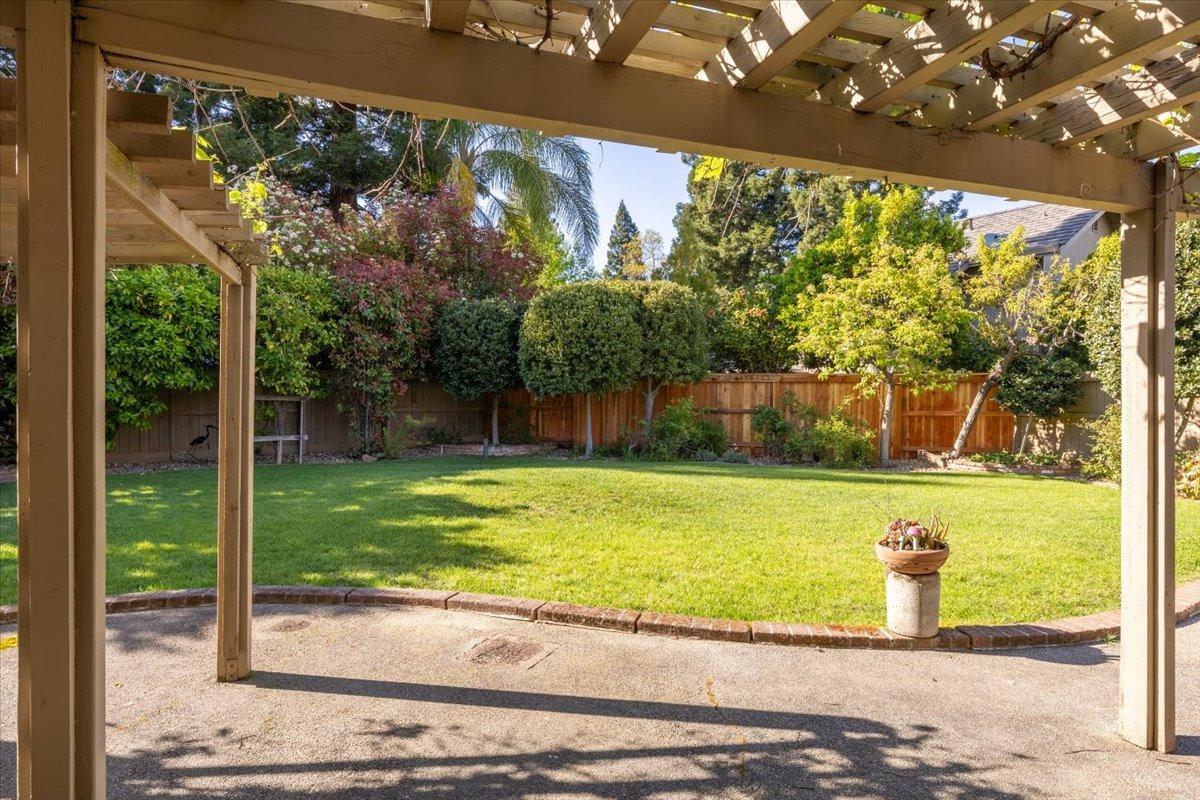 11423 Treasure Hill Court