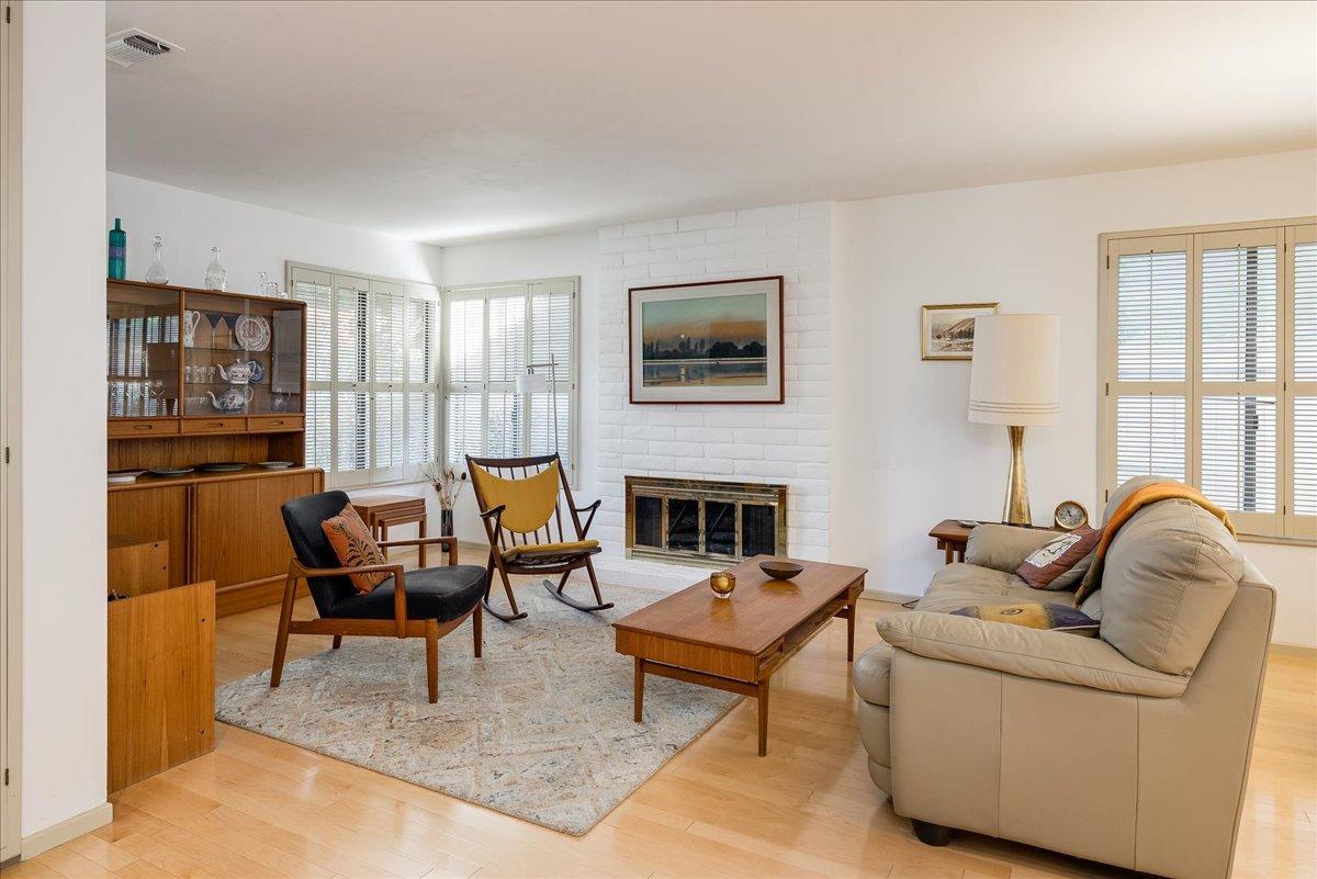 11423 Treasure Hill Court