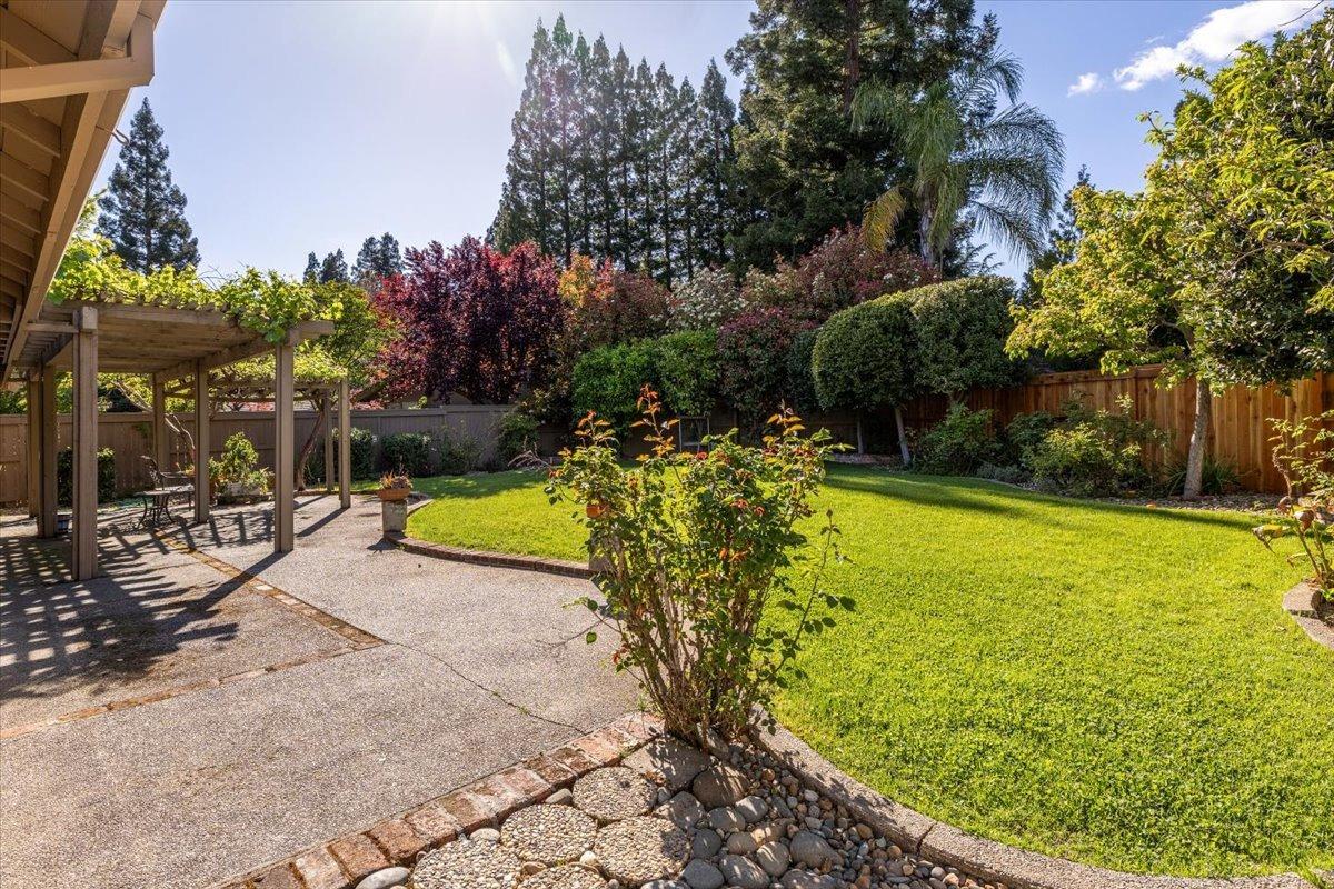 11423 Treasure Hill Court