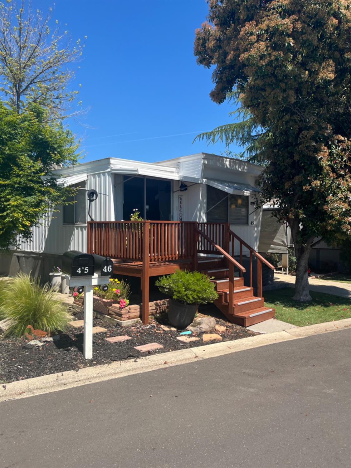 9060 Auburn Folsom Rd 45