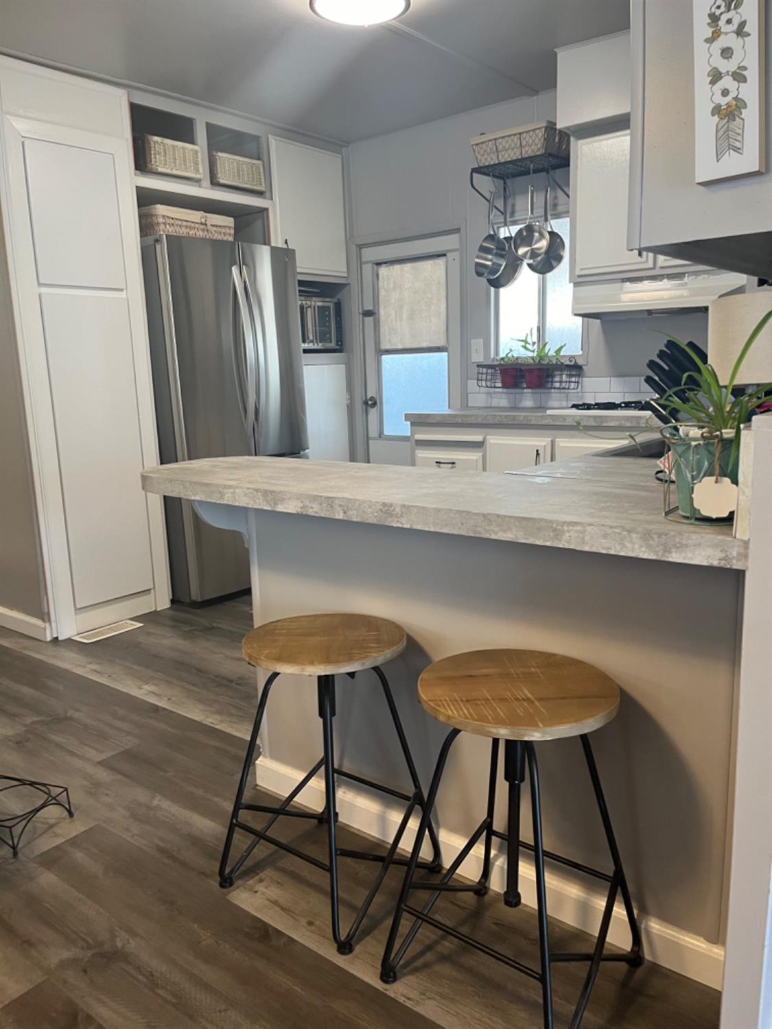 9060 Auburn Folsom Rd 45