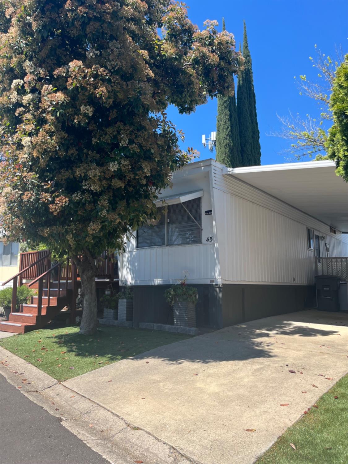 9060 Auburn Folsom Rd 45