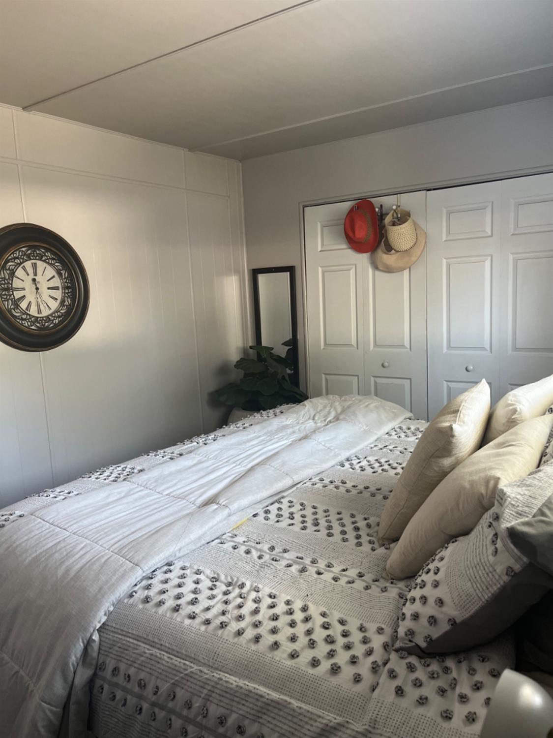 9060 Auburn Folsom Rd 45