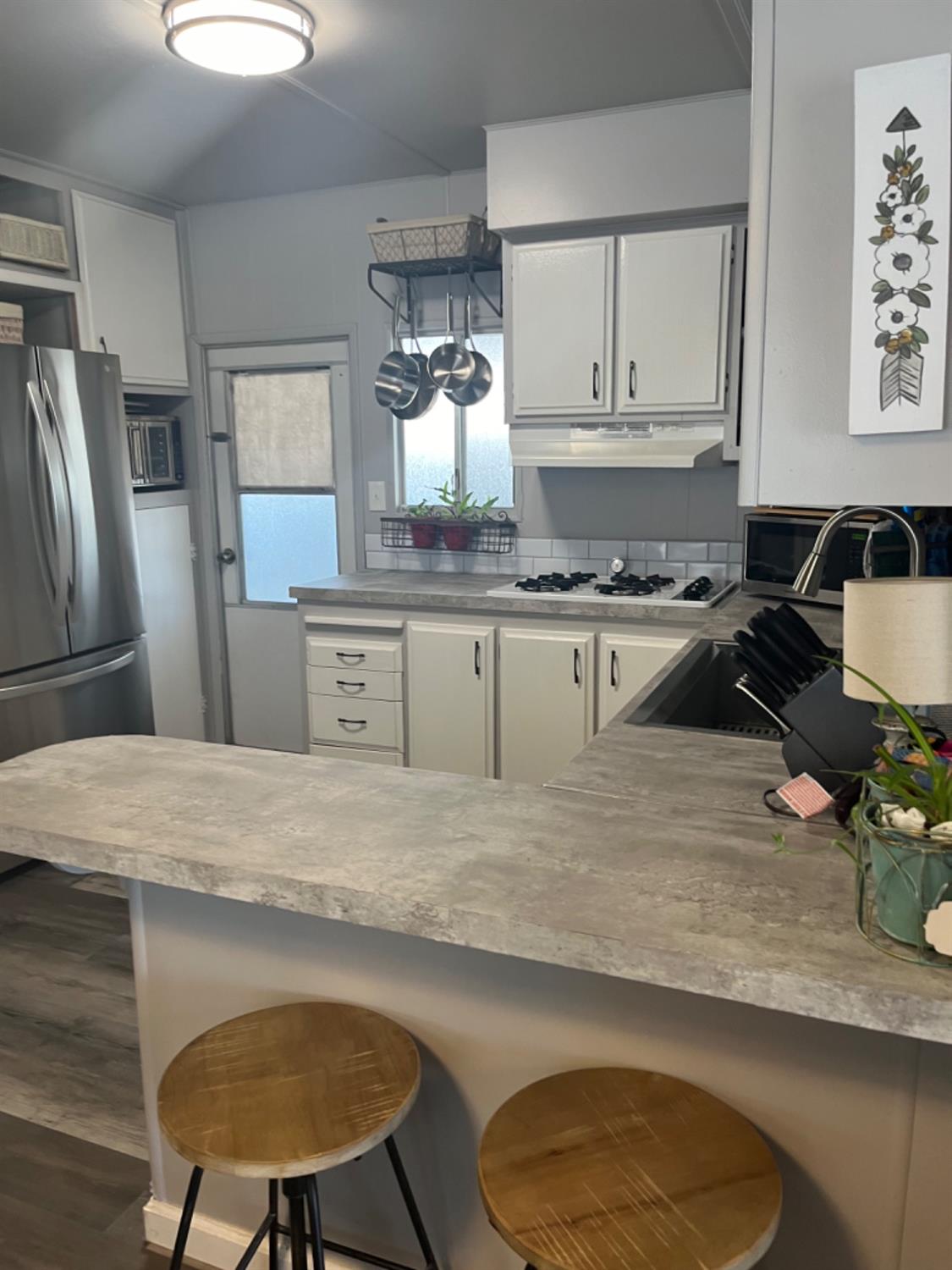 9060 Auburn Folsom Rd 45