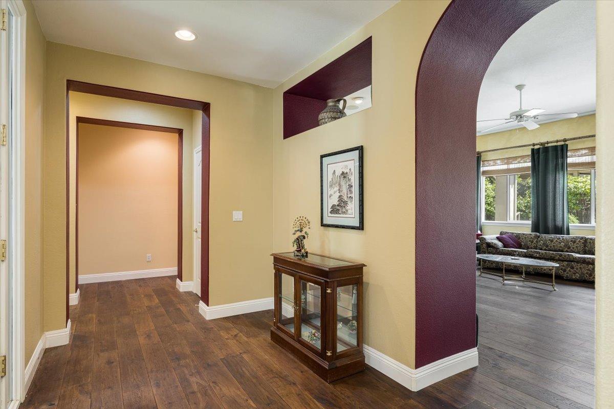 5742 Palmera Lane
