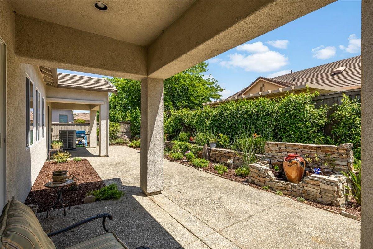 5742 Palmera Lane