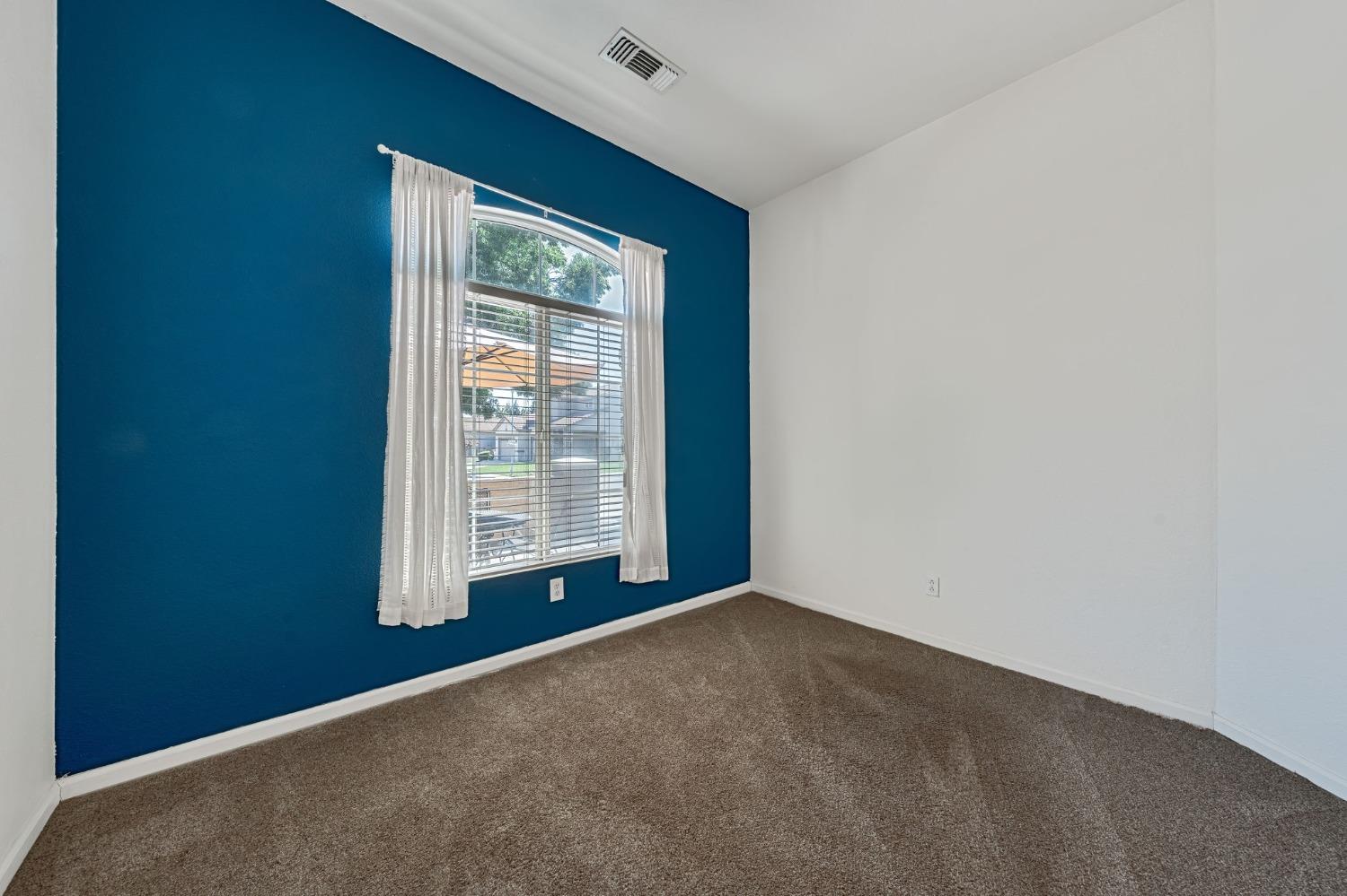 10143 Omeara Drive