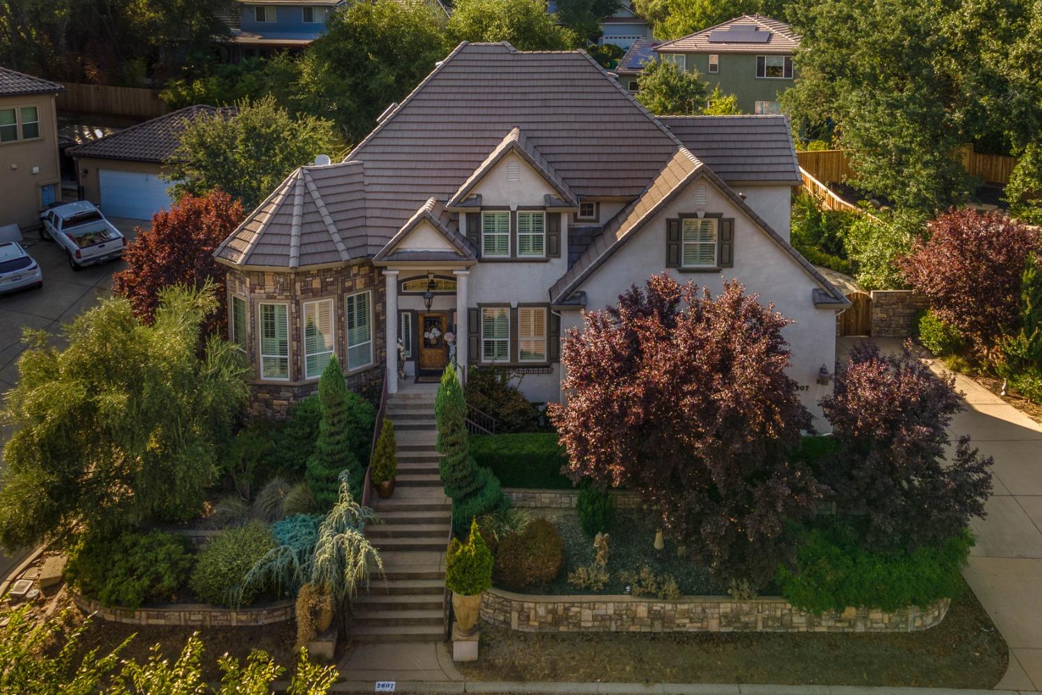 2607 Francisco Drive