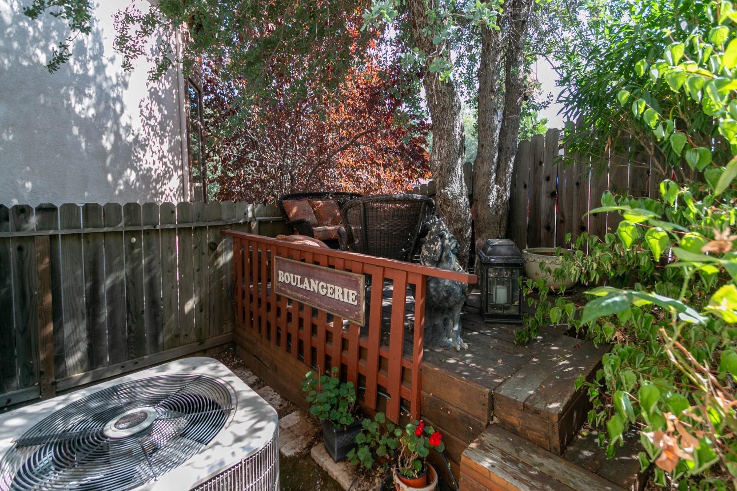 2607 Francisco Drive