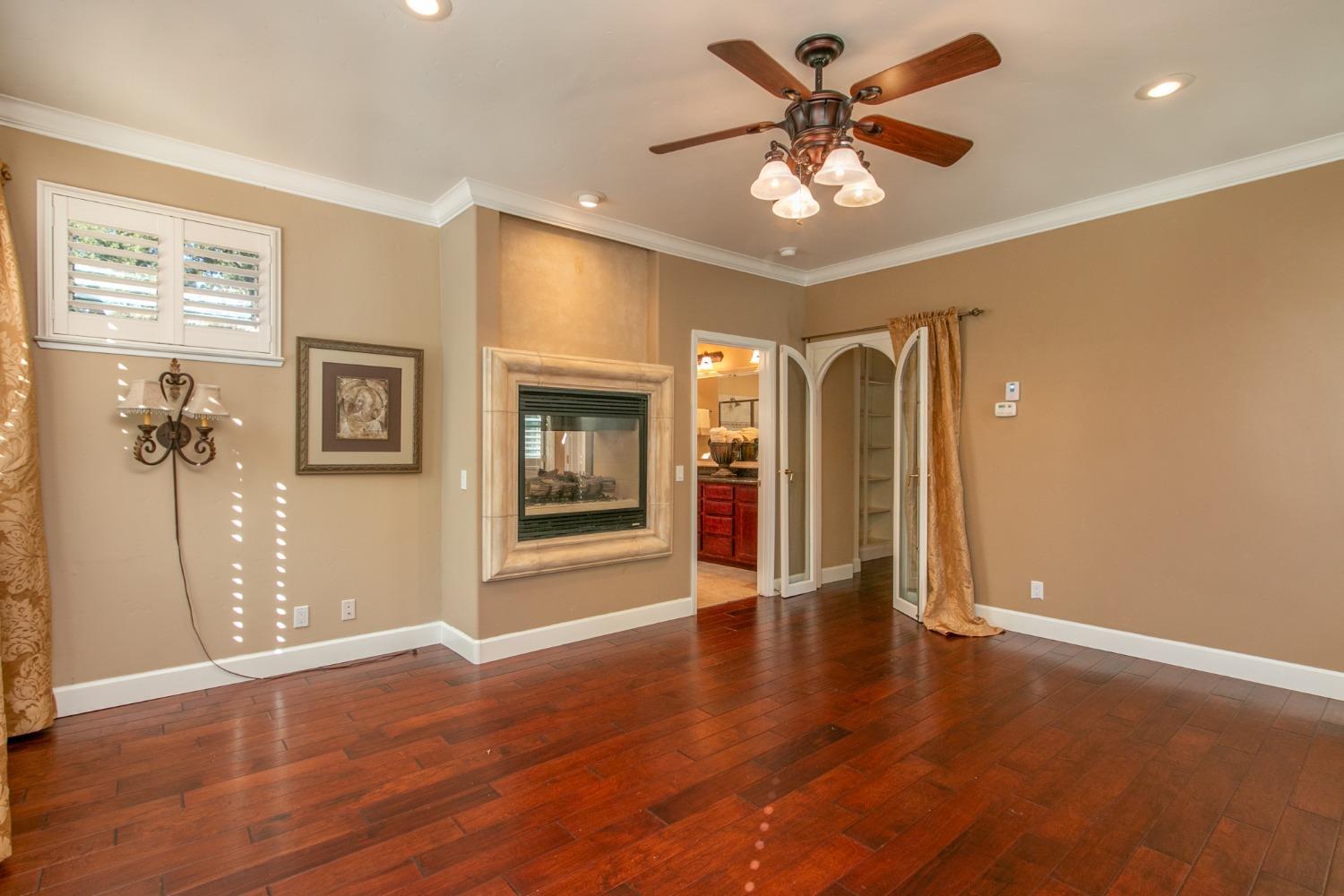 2607 Francisco Drive