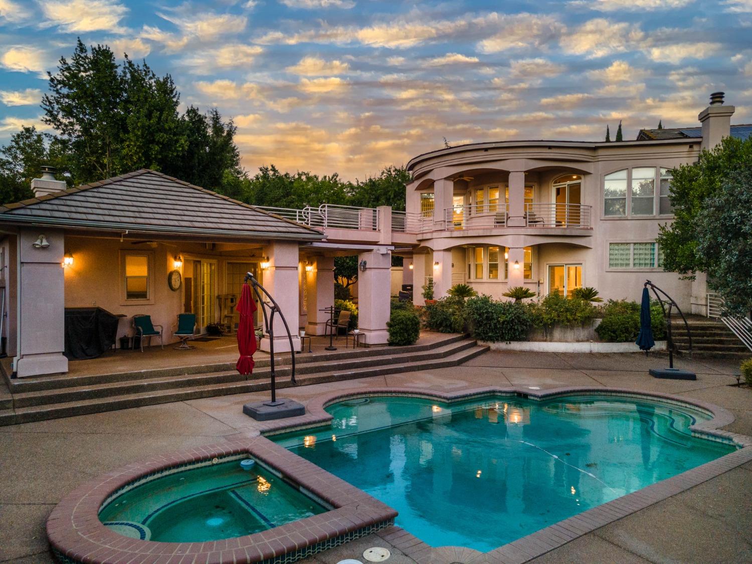 1000 Aqua Haven Court