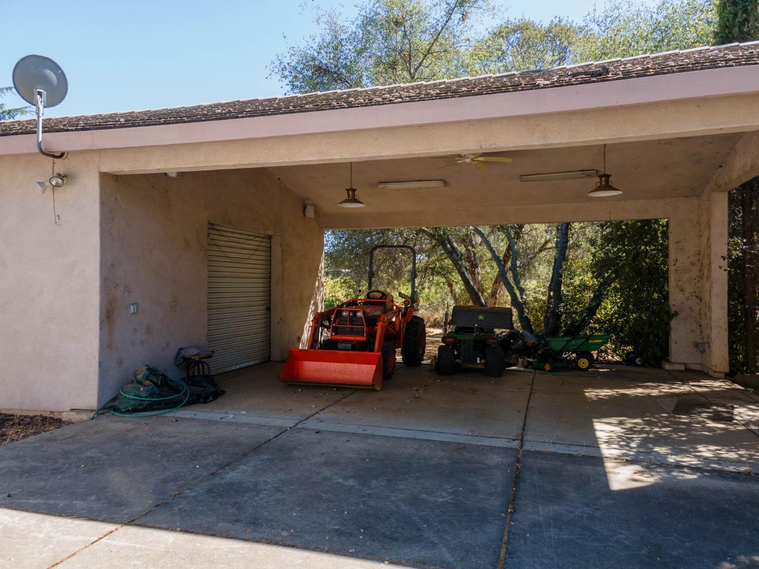 1000 Aqua Haven Court