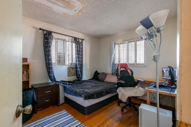 3949 Orange Grove Avenue