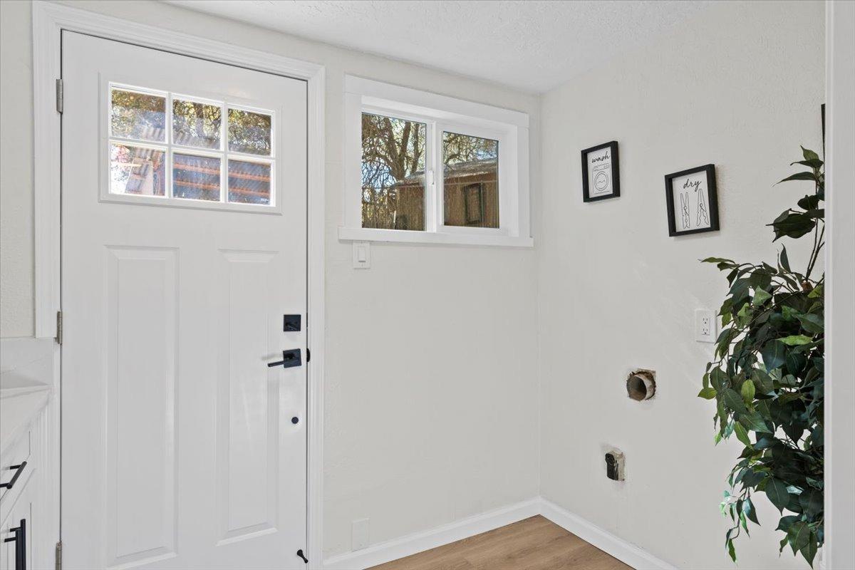 6310 Pleasant Valley Road