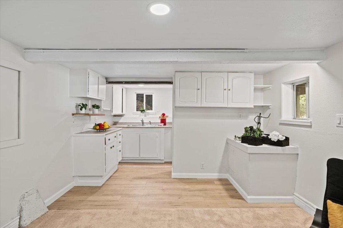 6310 Pleasant Valley Road