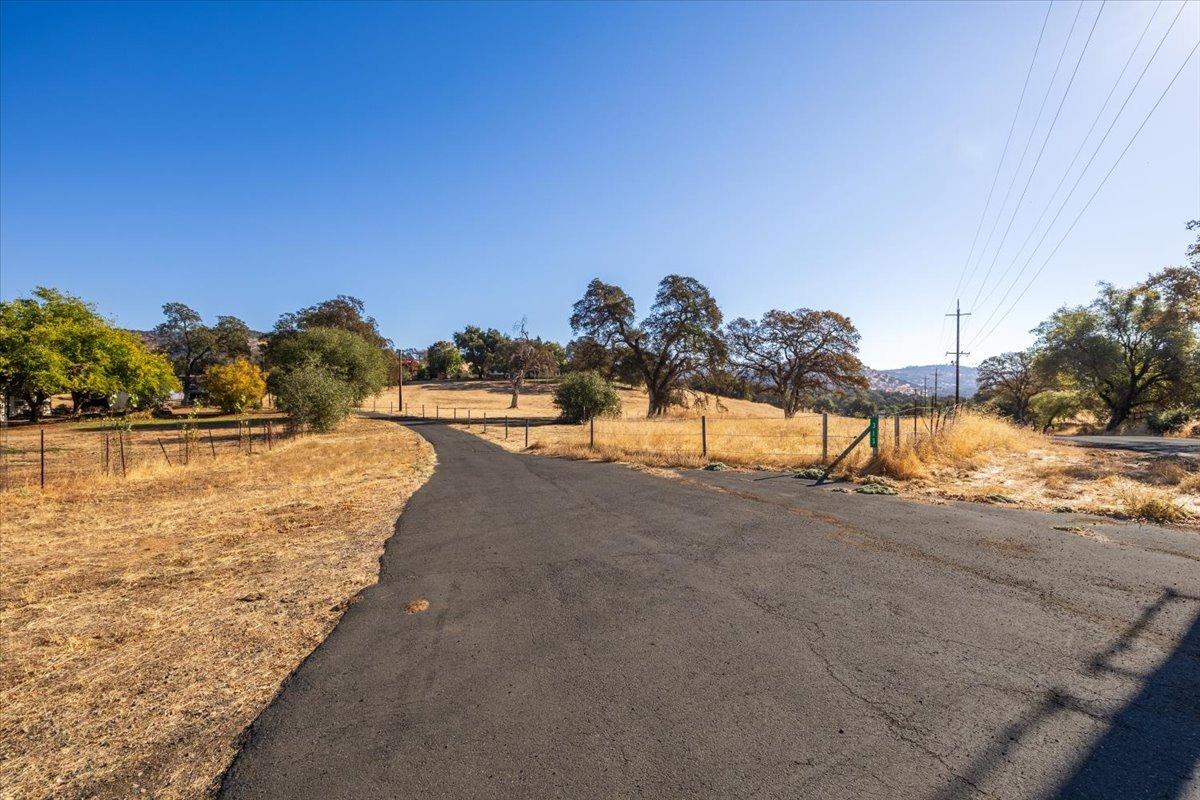 313 Los Verjeles Road