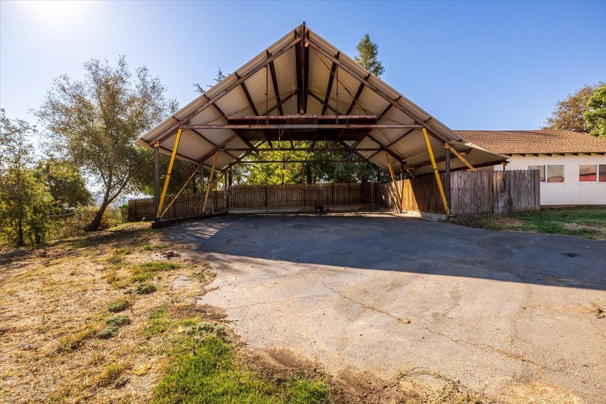 313 Los Verjeles Road