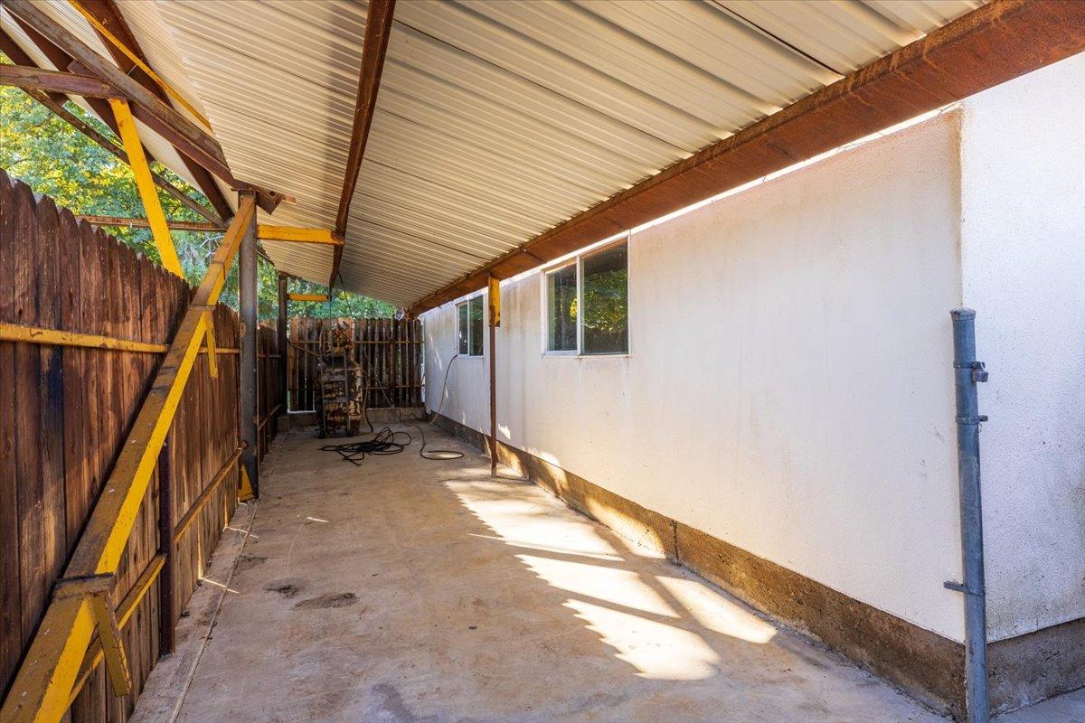 313 Los Verjeles Road