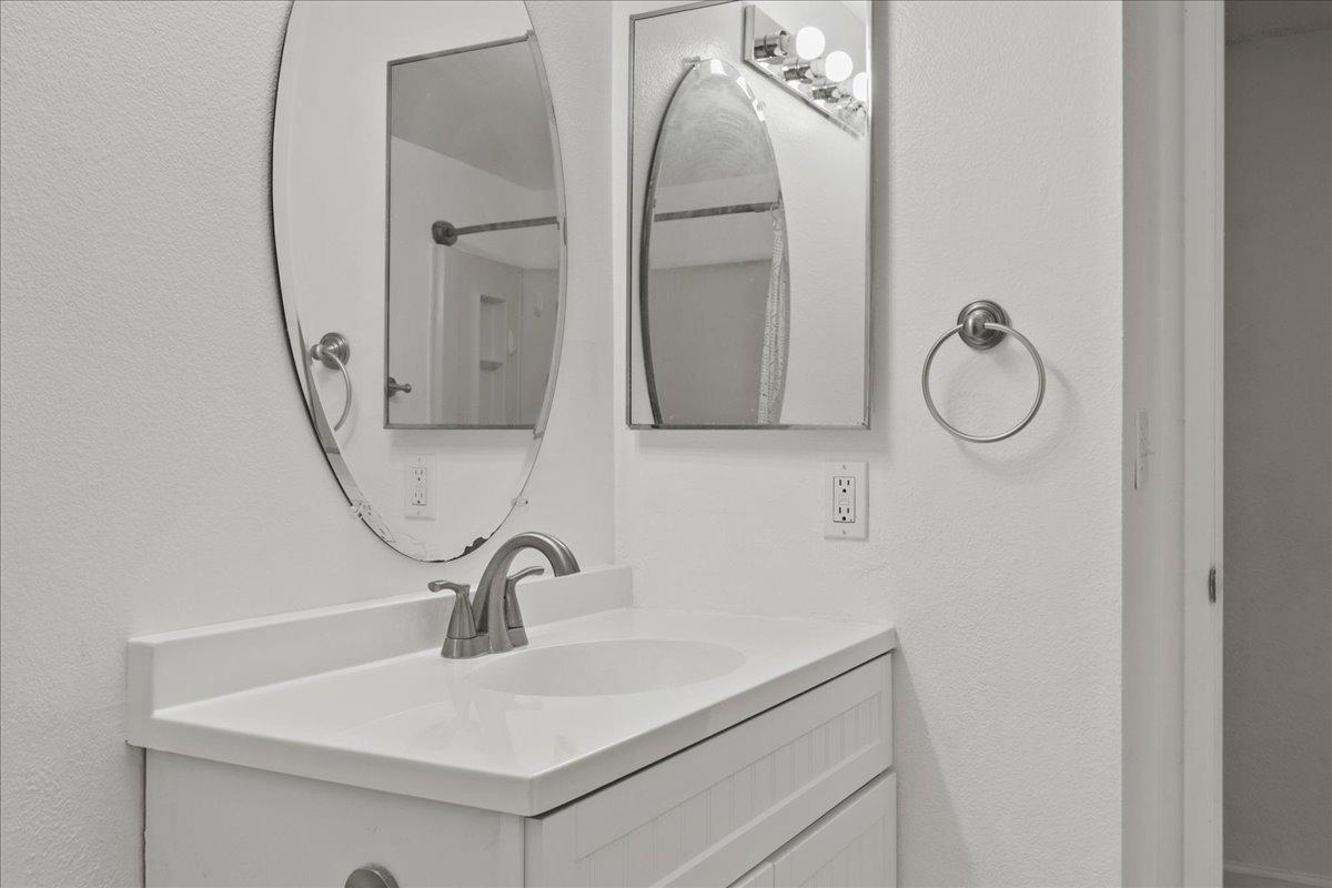 110 Luna Grande Circle Unit 25