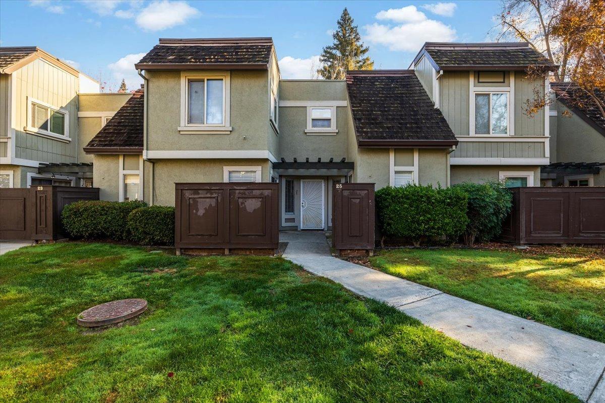 110 Luna Grande Circle Unit 25