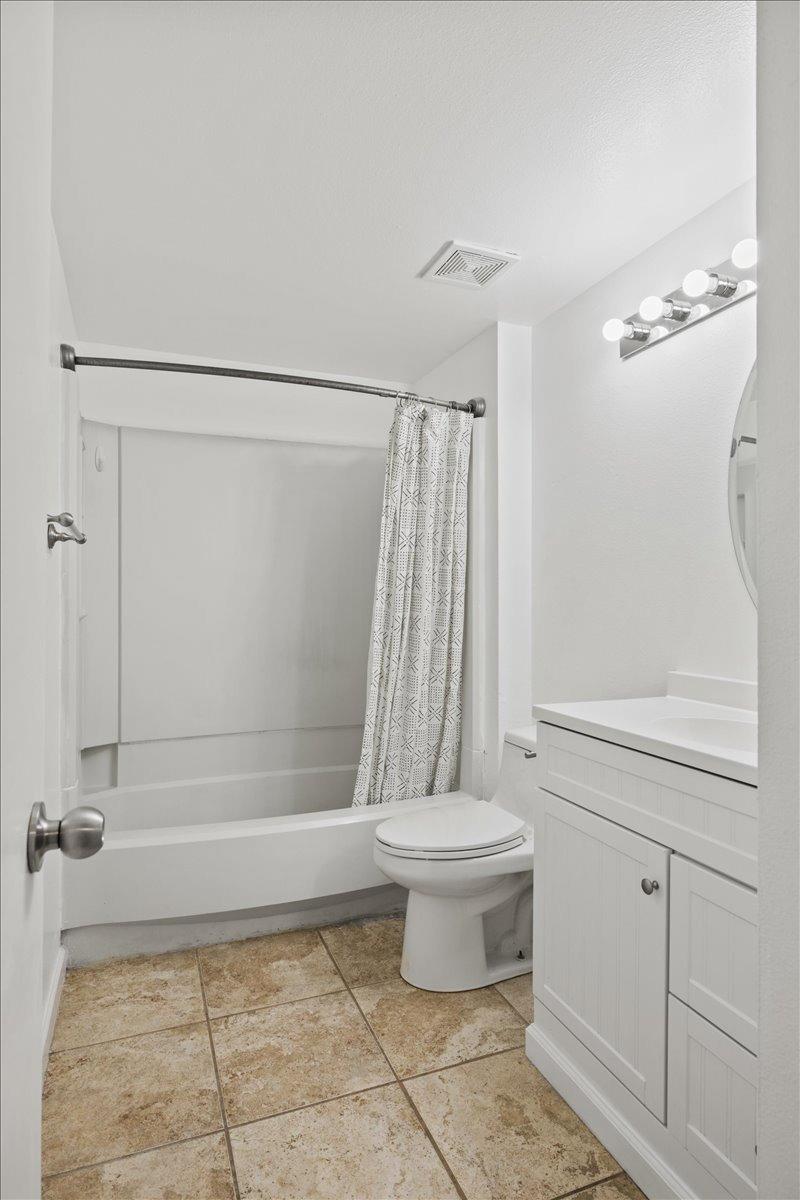 110 Luna Grande Circle Unit 25