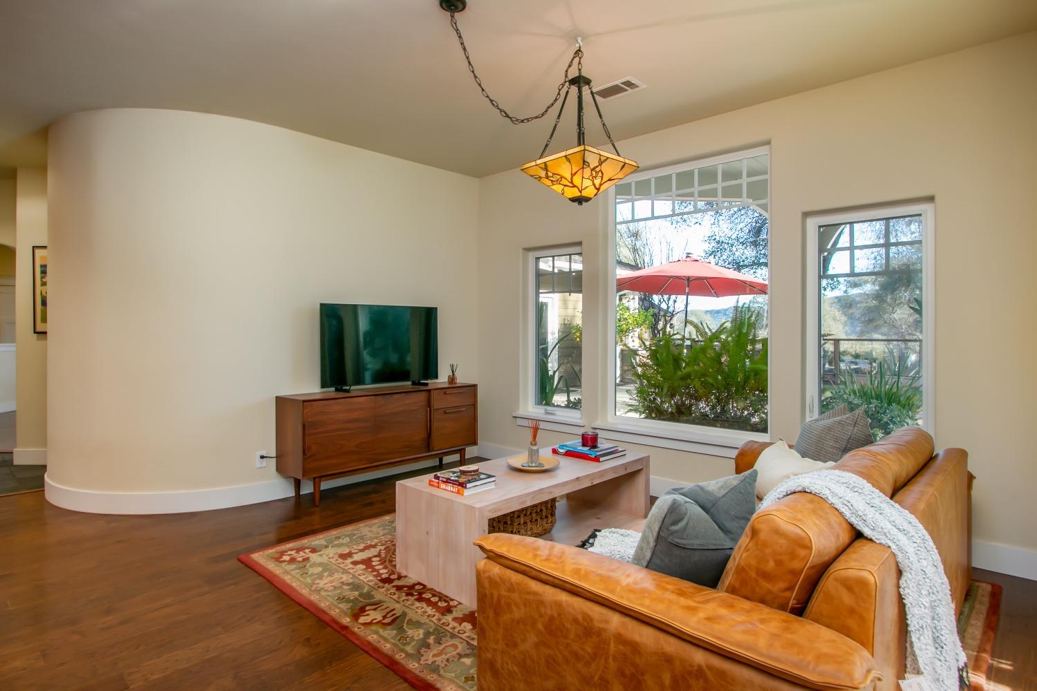 5350 Banbury Cross Road