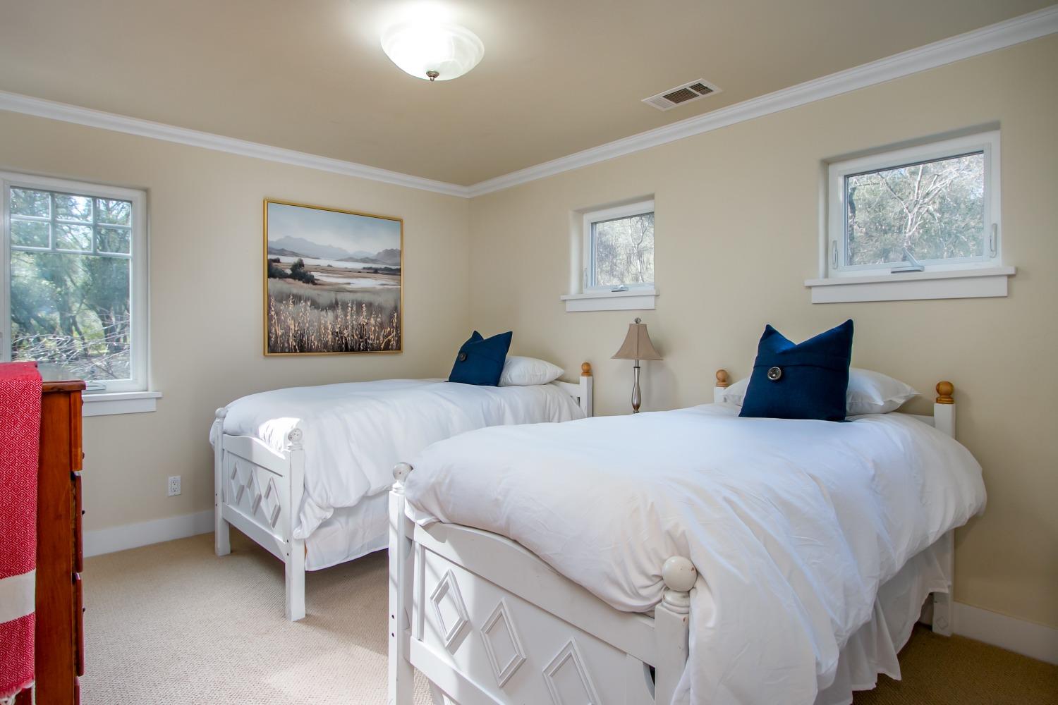 5350 Banbury Cross Road